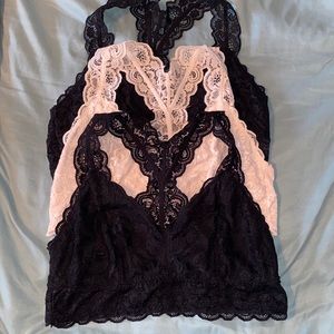 3 pullover lace Bralettes